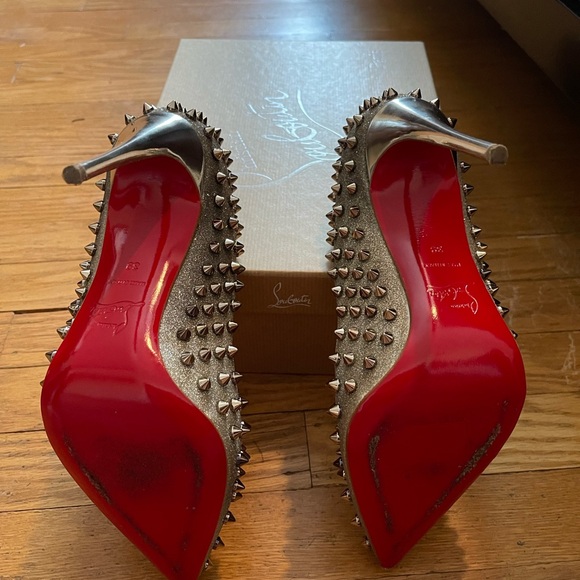Beautiful Christian Louboutin FOLLIES SPIKES 100 Studs Glitter pumps. - Picture 6 of 9